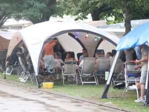 UA250719 Italie barbecue 01.JPG